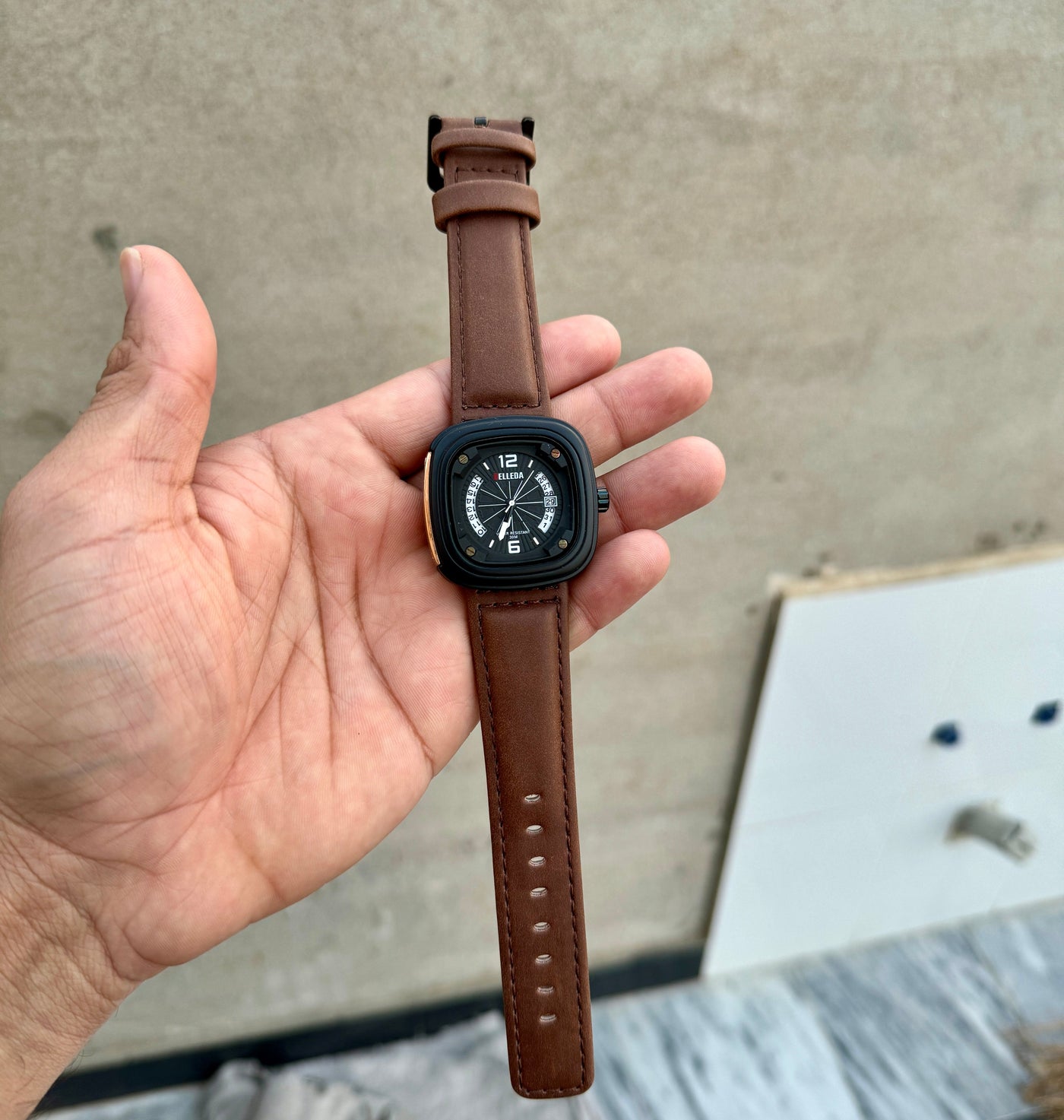 Ultra Premium Belleda - Metal Body - Highly durable Leather